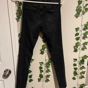 C’EST TOI Ripped Jeans